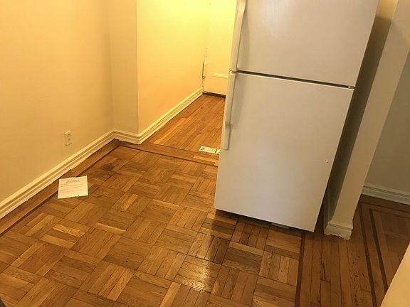 4th image of 100 Linden Blvd APT 3B