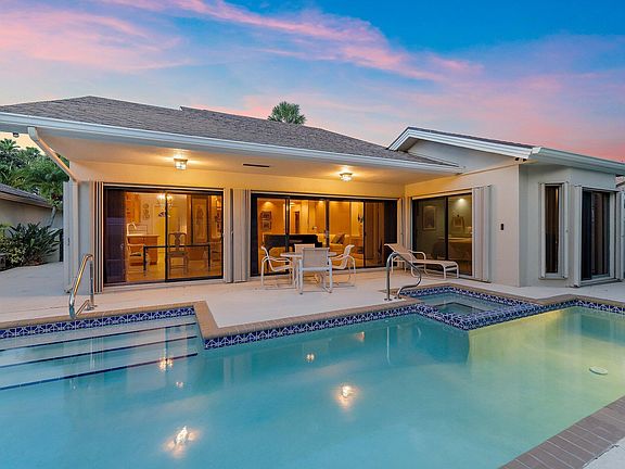 4th image of 104 Sand Pine Drive