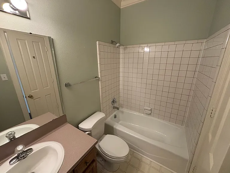 1618 Philip St — Photo 13