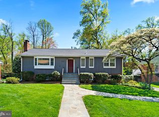 7327 Pinecastle Rd, Falls Church, VA 22043