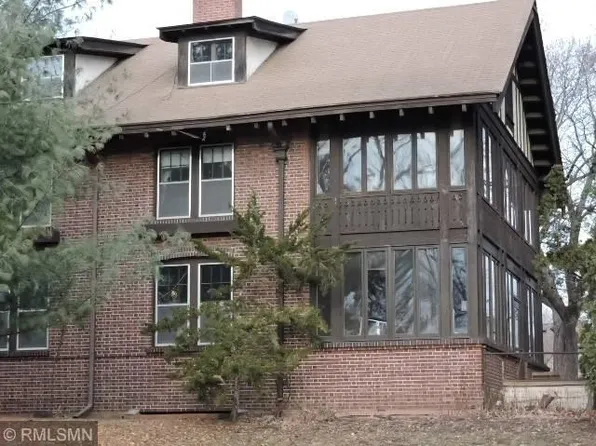 370 Mississippi River Blvd N, Saint Paul, MN 55104