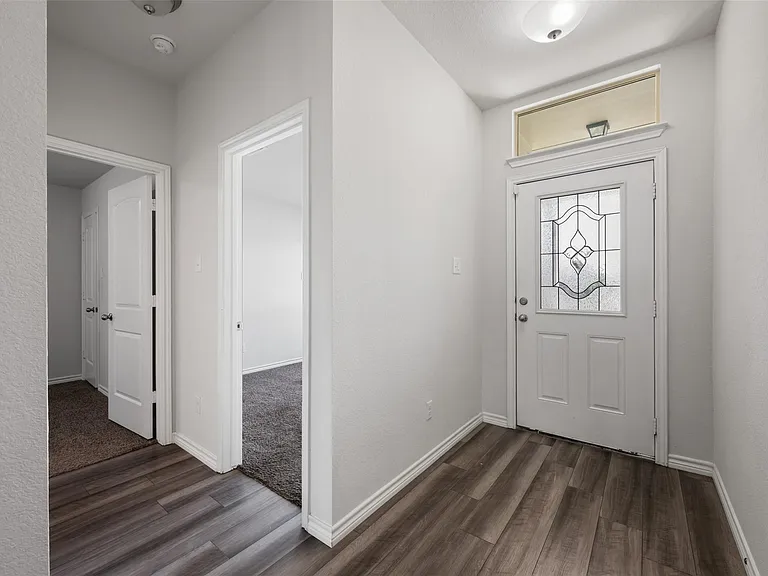 5678 Baffin Ln — Photo 5