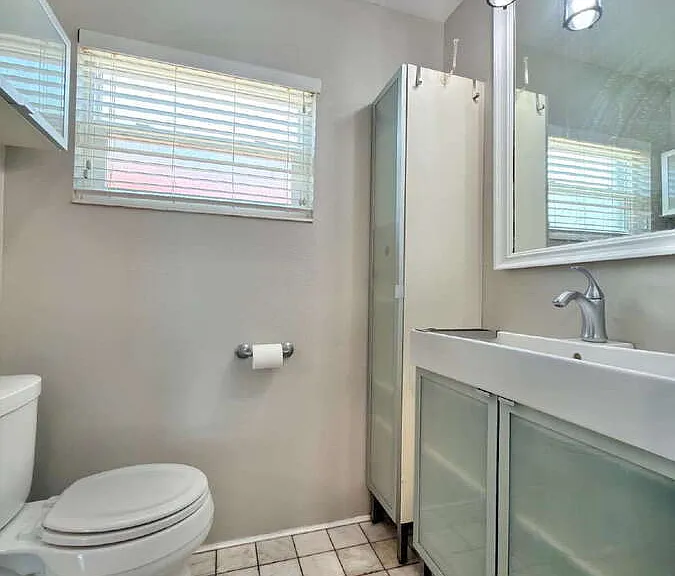 2426 Woodland Blvd — Photo 30