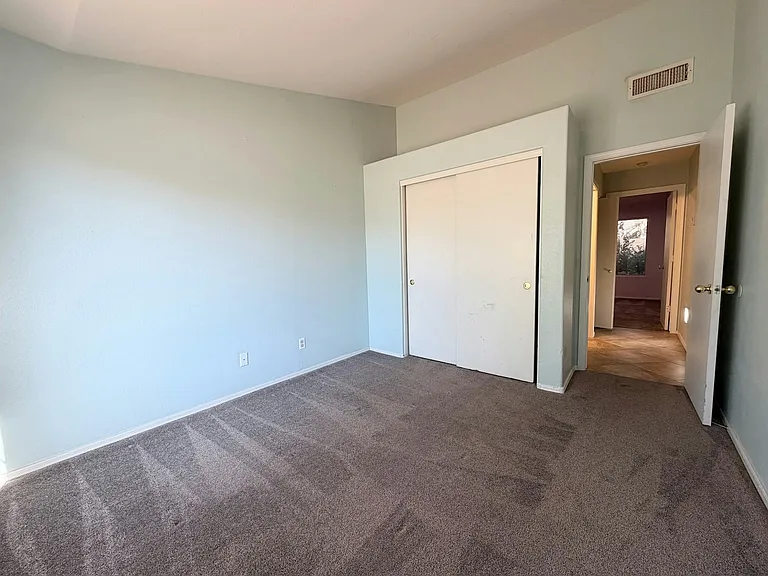 4207 E Juanita Ave — Photo 19