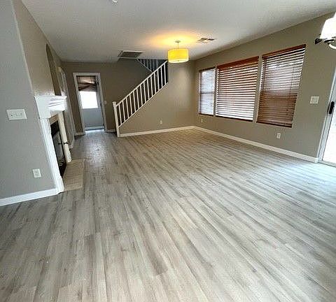 4th image of 8025 Quilted Bear St