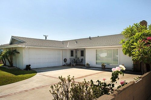 3rd image of 2726 E Verde Ave