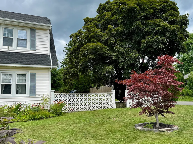 23 Orchard Pl — Photo 2