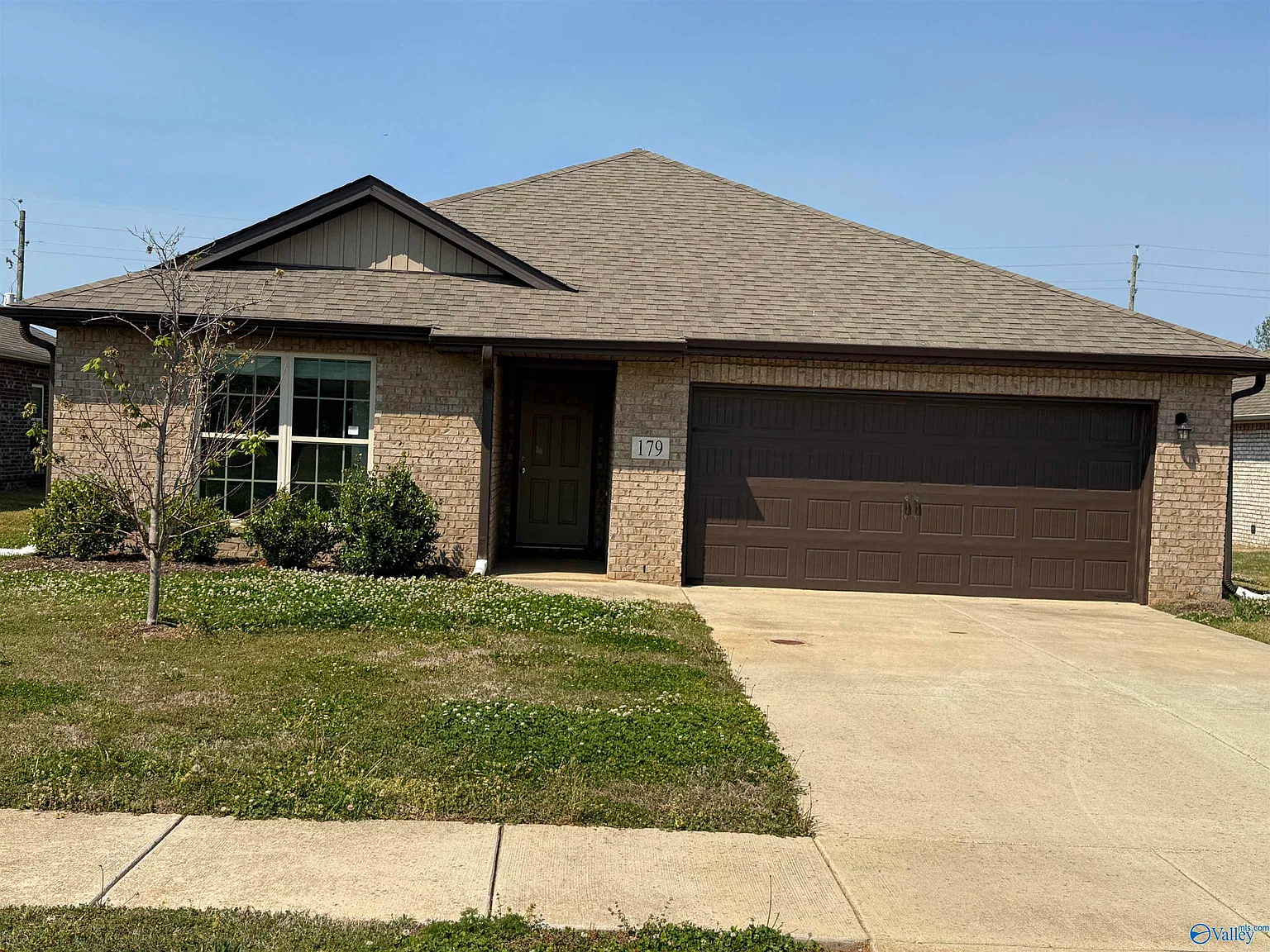 3 bed, 2.0 bath, 1553 sqft, $1,875 — Photo 1