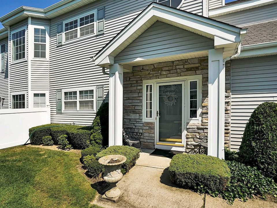 1st image of 533 Highland Ct
