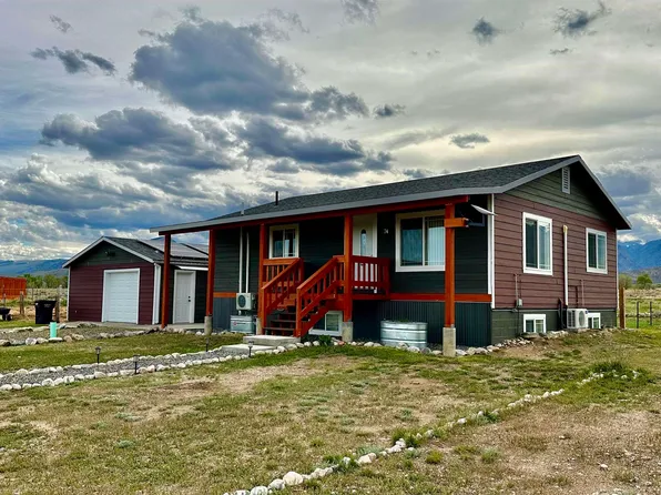 74 Shining Mtn Rd, Clark, WY 82435
