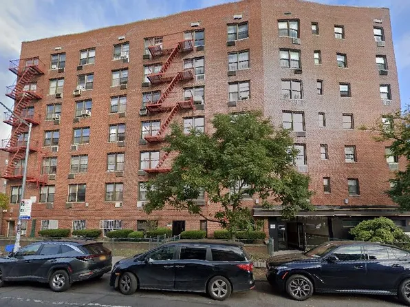 1215 Avenue M image 1 of 1