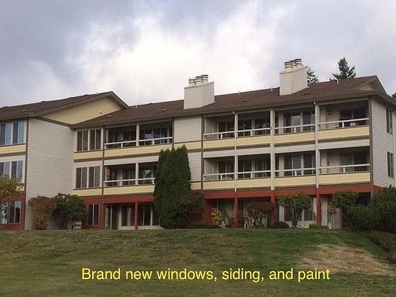 2nd image of 23409 Lakeview Dr