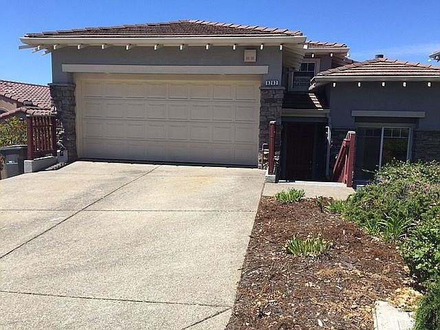1st image of 8282 Skyline Cir
