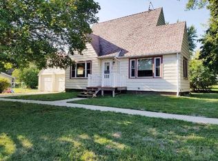 201 W 7th St, Alta, IA 51002