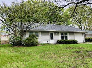 904 Bellepark Dr, Champaign, IL 61821