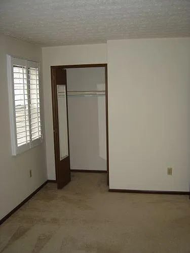 1758 Watertower Dr — Photo 10