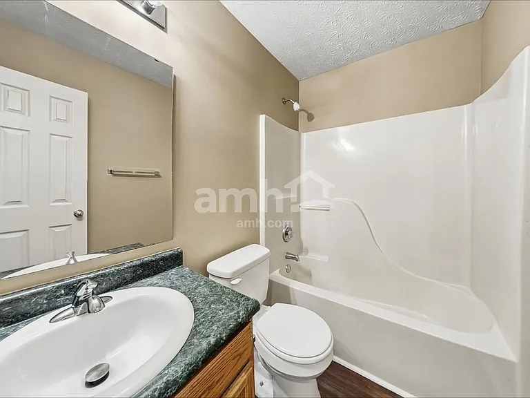 695 Mountain Pine Dr — Photo 13