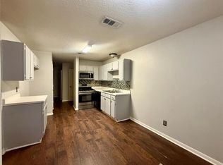 8619 Rustling Lvs Dr, Houston, TX 77083