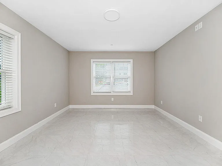 960 Main St #2101 — Photo 5