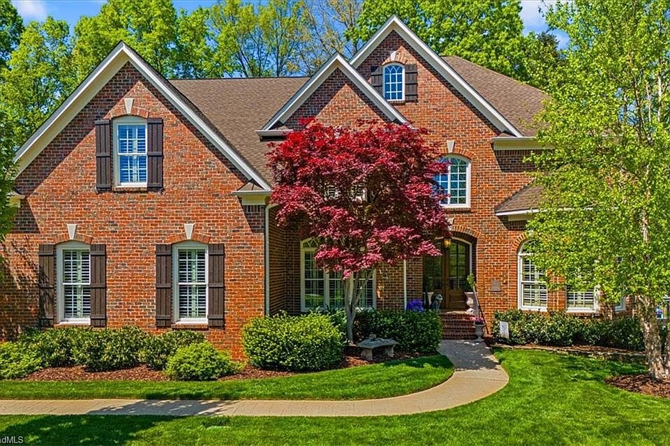 1st image of 804 Northern Shores Ln