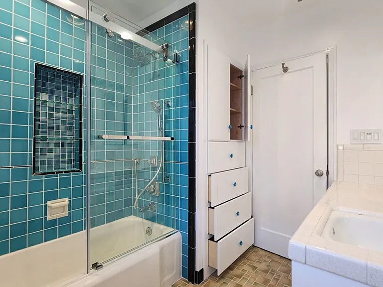 935 Swanston Dr — Photo 6