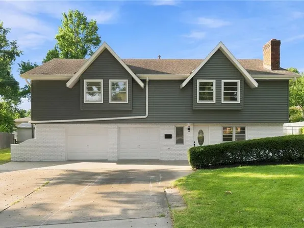 6415 W 73rd Ter, Overland Park, KS 66204