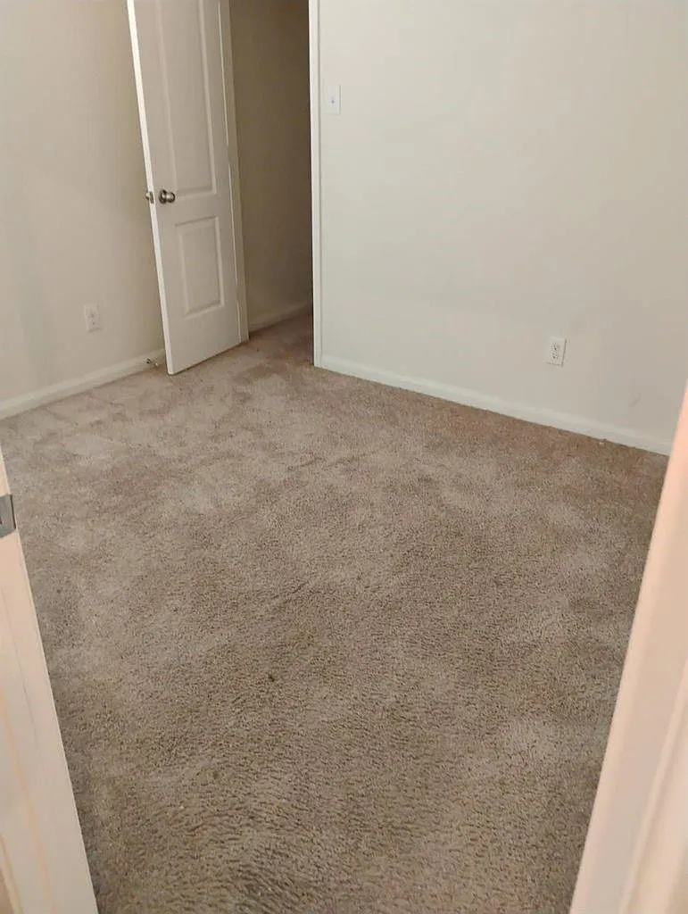 3 bed, 2.0 bath, 1398 sqft, $1,650 — Photo 4