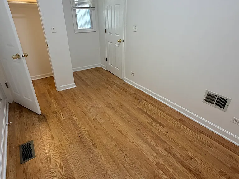 3757 N Hermitage Ave #1 — Photo 14