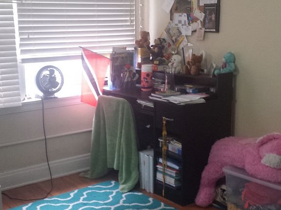 4th image of 612 Catherine St APT 3
