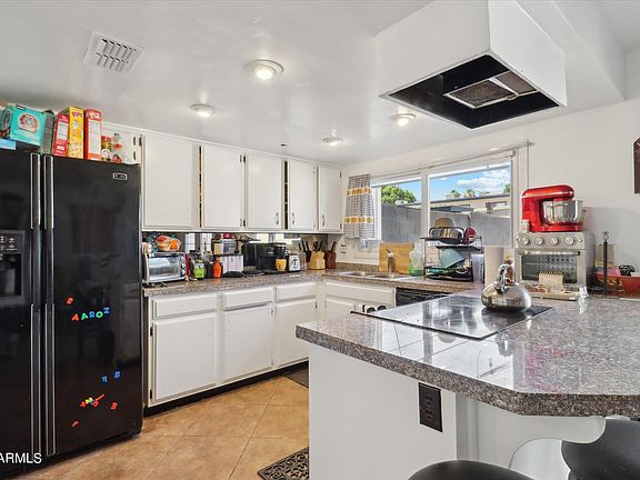 3rd image of 5437 W EL CAMINITO Drive