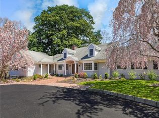 76 Cowdin Ln, Chappaqua, NY 10514