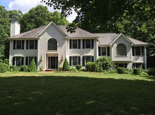 636 Oak Ridge Dr, Birmingham, AL 35214