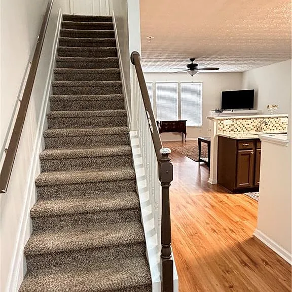 1525 Paramount View Trce — Photo 6