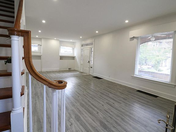 4th image of 9 Poplar Avenue