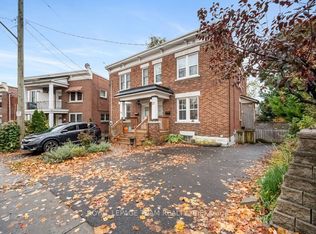 21 Acacia Ave, Ottawa, ON K1M 0P3