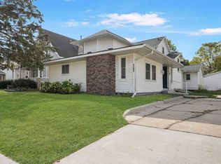 1109 Main St #1/2, Cedar Falls, IA 50613