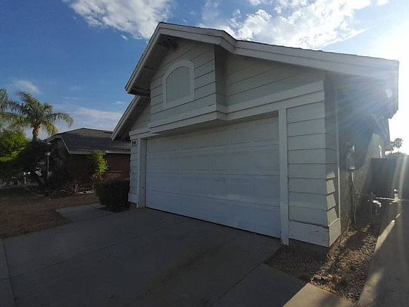 2nd image of 2490 Cavalcade Ct