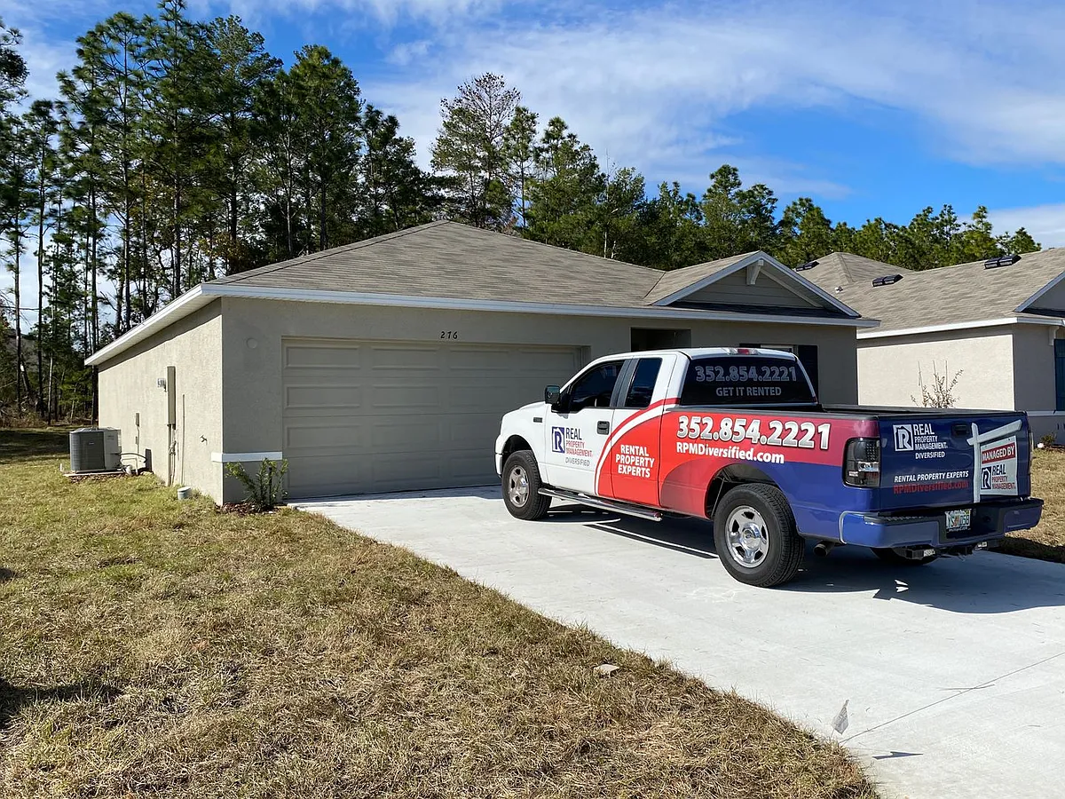 Building Photo - 276 Hickory Course Radl