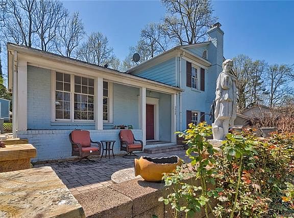 Welcoming front patio