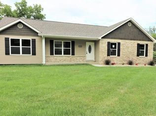 1809 Old Gray Summit Rd, Pacific, MO 63069