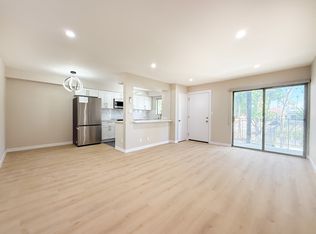 1035 N Hayworth Ave APT 202, Los Angeles, CA 90046