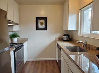 239 Easy St #8, Mountain View, CA 94043