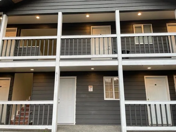 611 W Casino Rd Unit 3A, Everett, WA 98204
