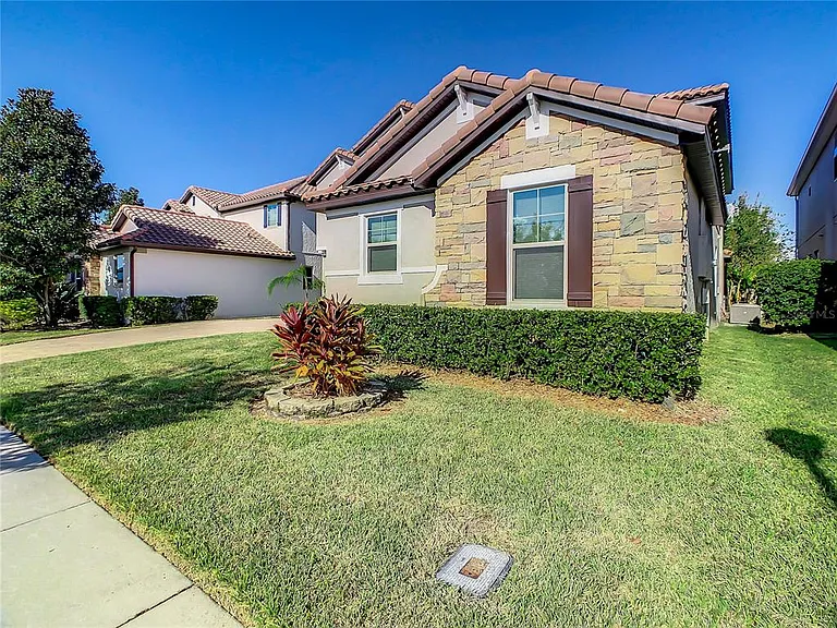 8917 Blue Mesa Dr — Photo 3