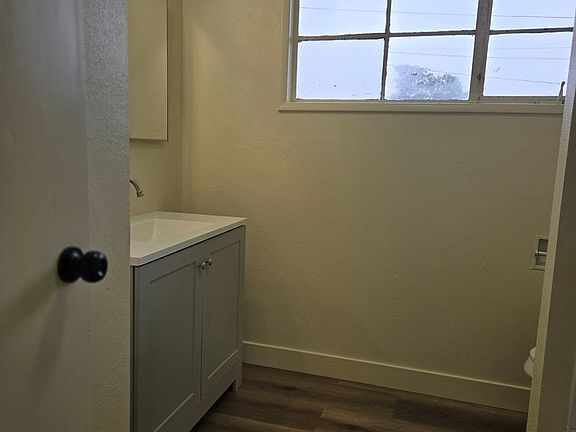 4th image of 1700 Bainum Ave