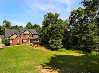 113 Preserve Pkwy, Ball Ground, GA 30107