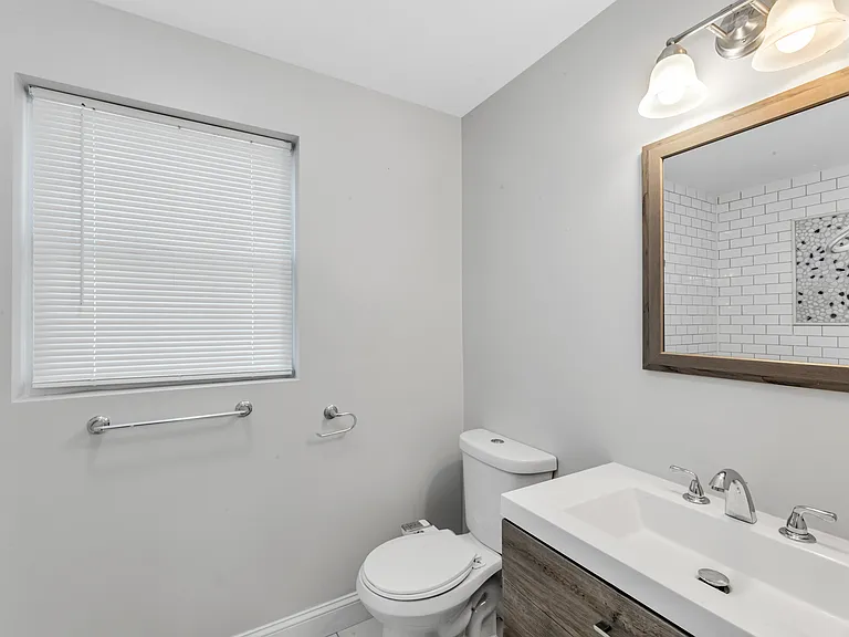 65 Marietta St #2 — Photo 10