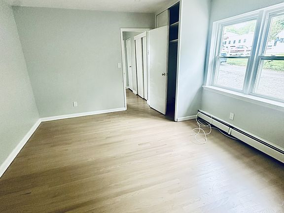 4th image of 365 Bloomfield Ave APT 2A
