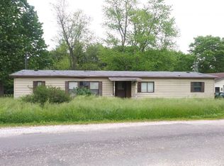 22 Albion St, Lynnville, IL 62650