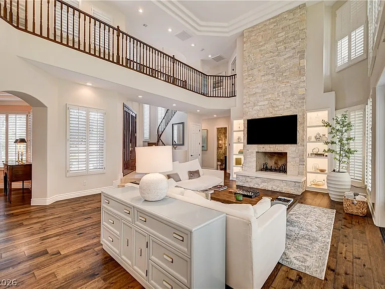 8901 Robinson Ridge Dr — Photo 15
